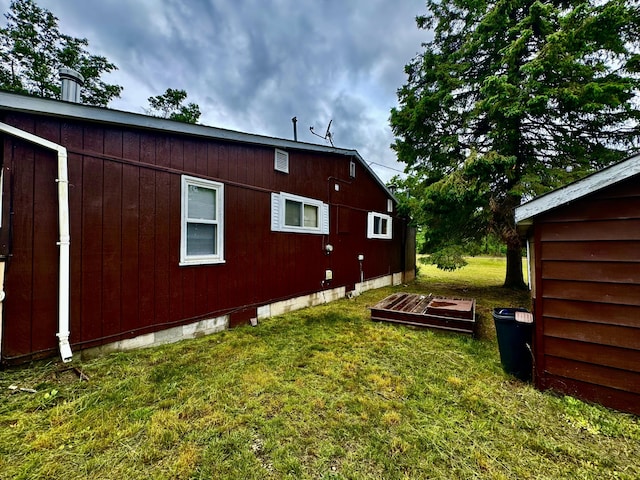 2833 S Horseshoe Trl, Grayling, MI 49738 - view of property exterior featuring a yard