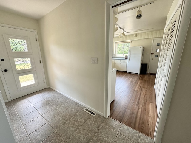 1241 W Washington Ave, Alpena, MI 49707 - photo 3