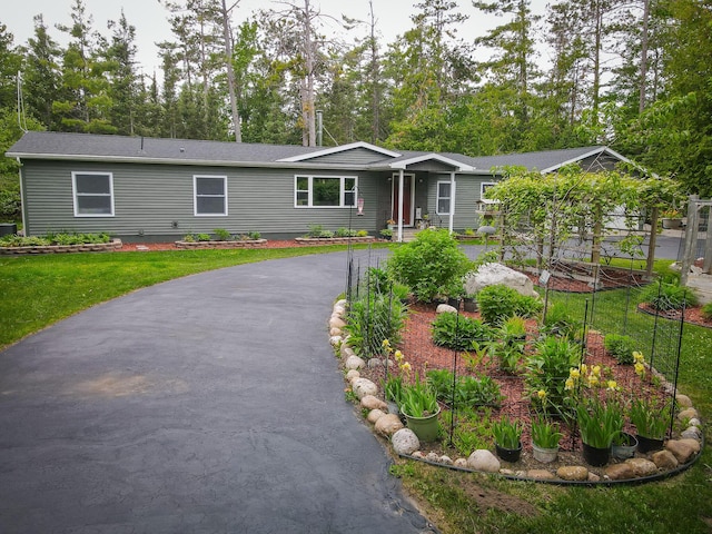 17203 Balsam Dr, Presque Isle, MI 49777 - photo 4
