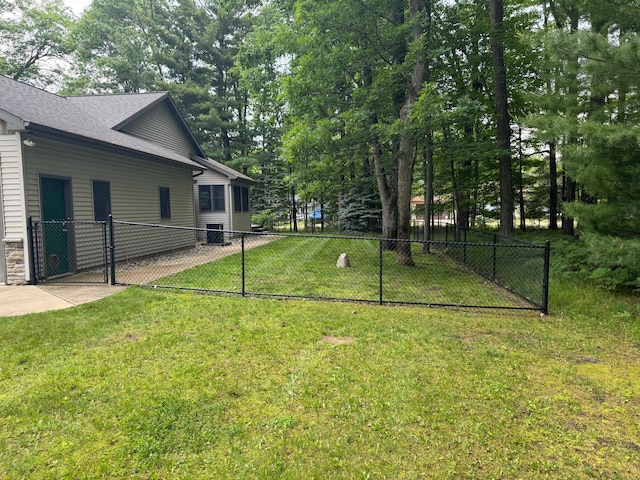 147 Indian Oaks Trl, Prudenville, MI 48651 - photo 3