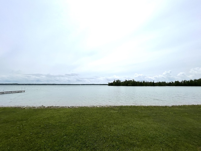 7126 Grand Point Rd, Presque Isle, MI 49777 - photo 3