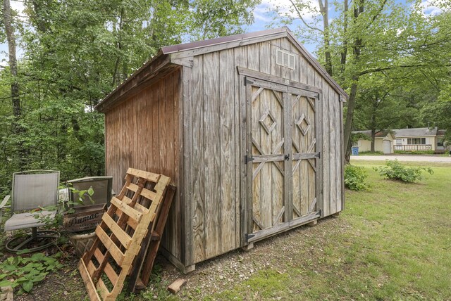1655 Arrowhead Trl, West Branch, MI 48661 - view of shed