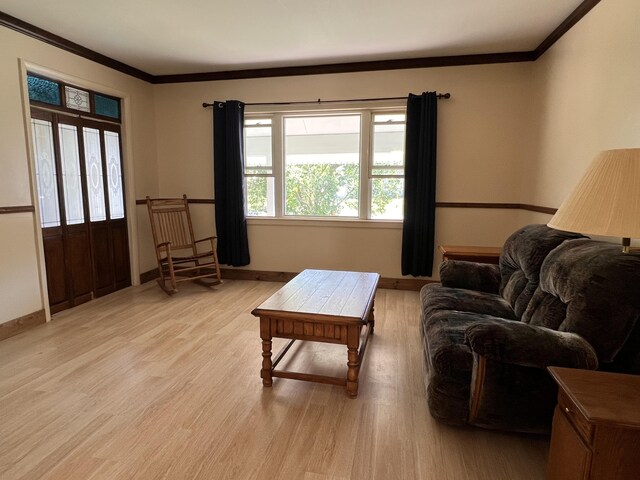 352 Young St, Cheboygan, MI 49721 - photo 4