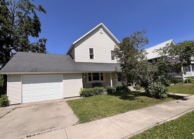 352 Young St, Cheboygan, MI 49721 - photo 1