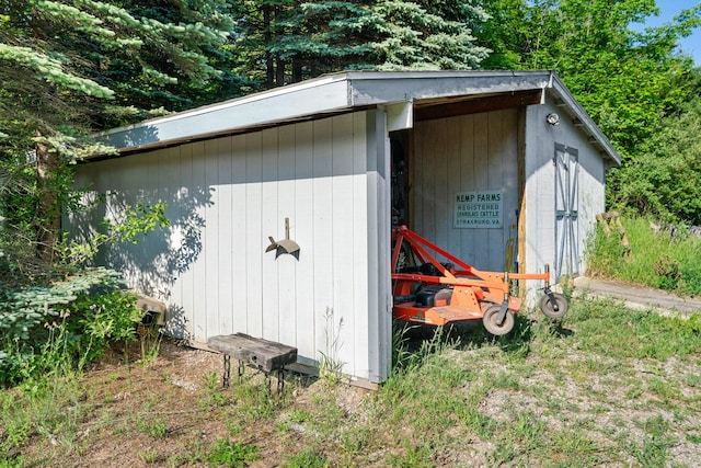 9660 Richardson Rd, Cheboygan, MI 49721 - view of shed