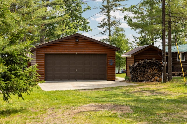 2061 Dreamers Ln, Lewiston, MI 49756 - view of garage