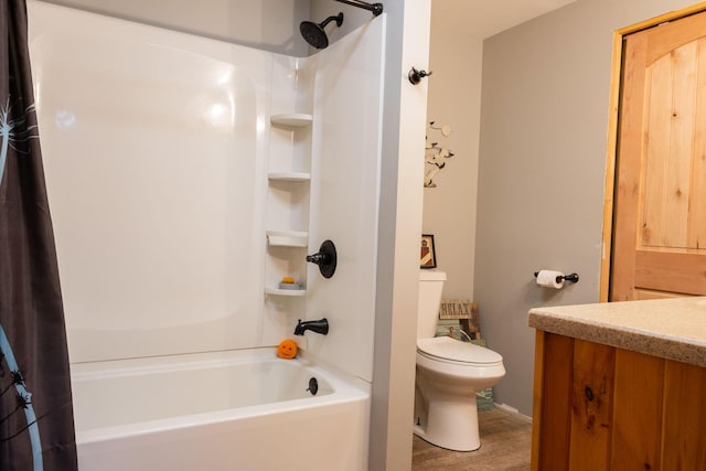 4696 Glacial Field Dr, Elmira, MI 49730 - full bathroom featuring shower / tub combo with curtain and vanity