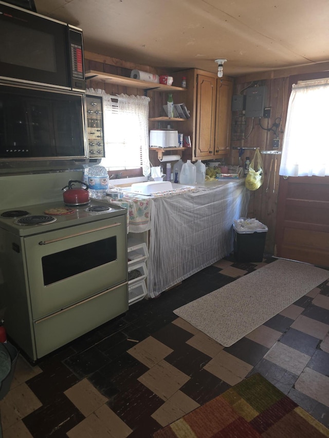 511 Eola Rd, Harrison, MI 48625 - photo 2
