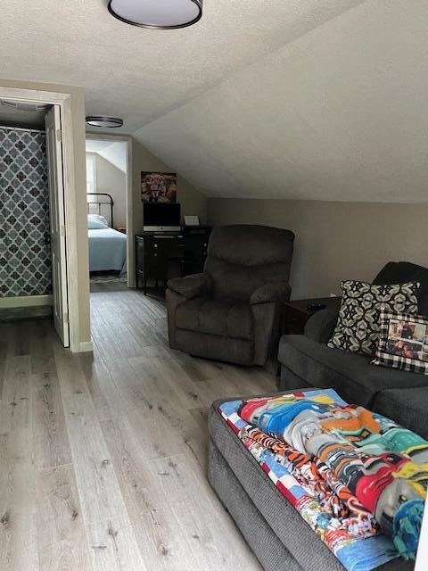 139 Mary Rd, Houghton Lake, MI 48629 - photo 21