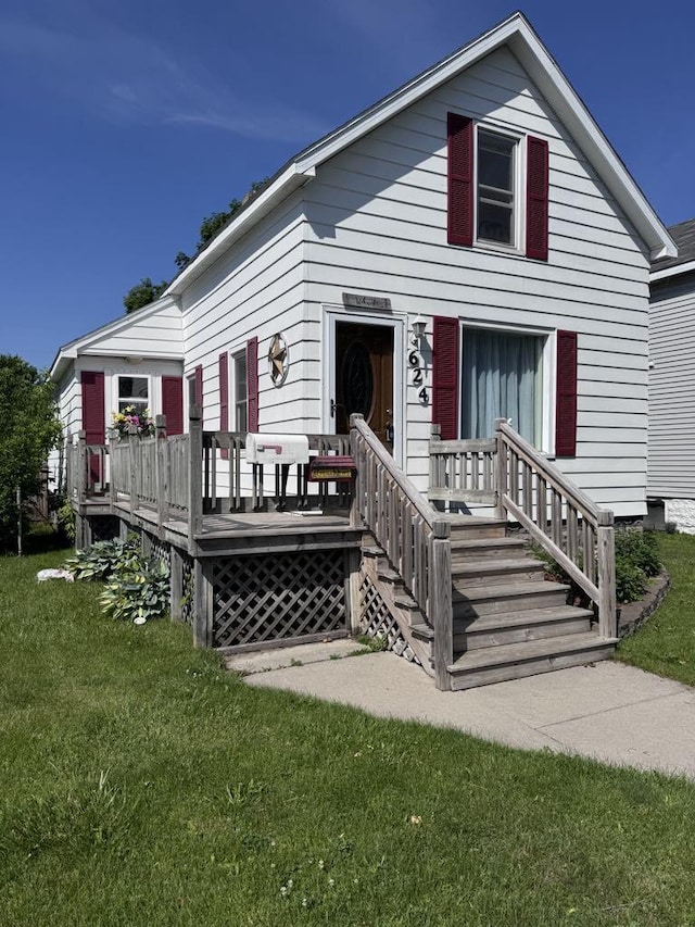 624 W Miller St, Alpena, MI 49707 - photo 1