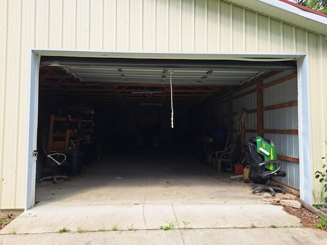 4160 S Vaughn Lake Rd, Glennie, MI 48737 - view of garage