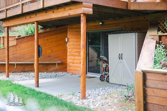 881 N Red Oak Rd, Lewiston, MI 49756 - doorway to property featuring faux log siding
