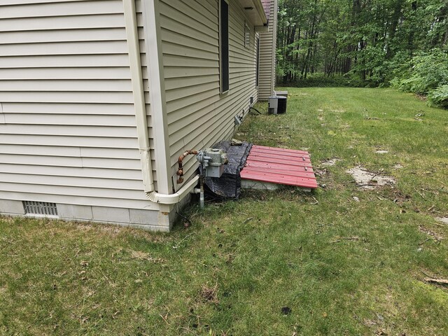 14911 Kings Ln, Ocqueoc, MI 49759 - view of green lawn