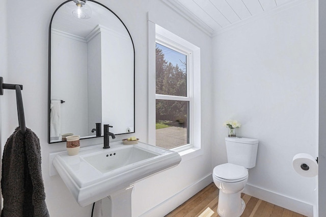 1124 E Mitchell St, Petoskey, MI 49770
