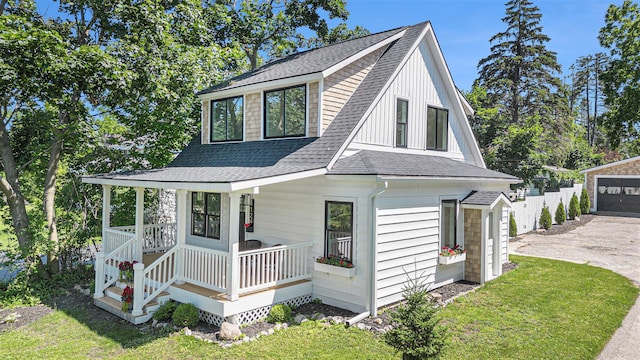 1124 E Mitchell St, Petoskey, MI 49770