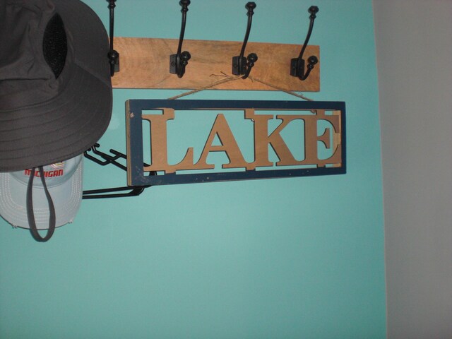 1604 E Houghton Lake Dr, Houghton Lake, MI 48629 - photo 17