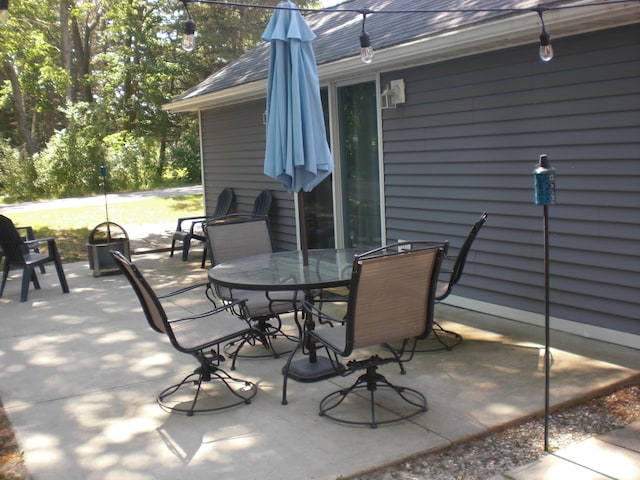 1604 E Houghton Lake Dr, Houghton Lake, MI 48629 - photo 13