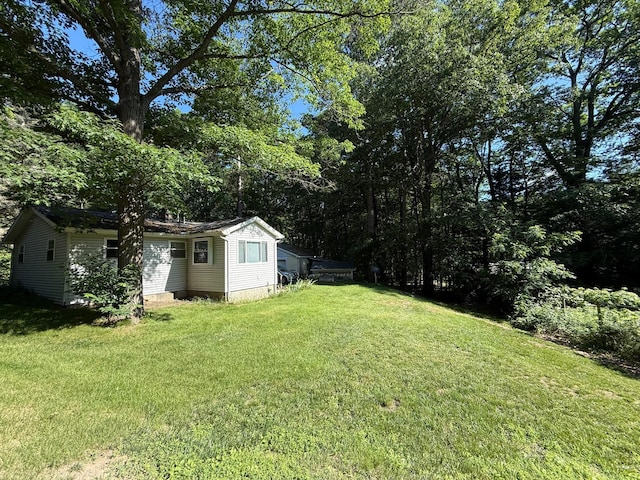 219 Russell Ave, Houghton Lake, MI 48629 - photo 17
