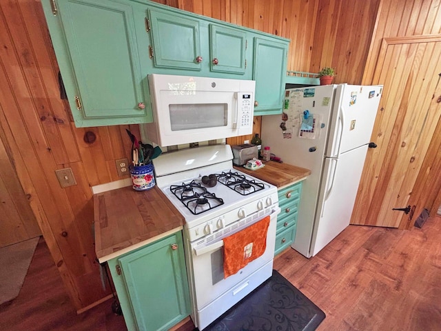 7240 Belfair Dr, Presque Isle, MI 49777 - photo 31