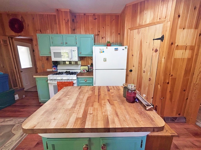 7240 Belfair Dr, Presque Isle, MI 49777 - photo 33