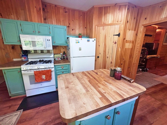 7240 Belfair Dr, Presque Isle, MI 49777 - photo 34