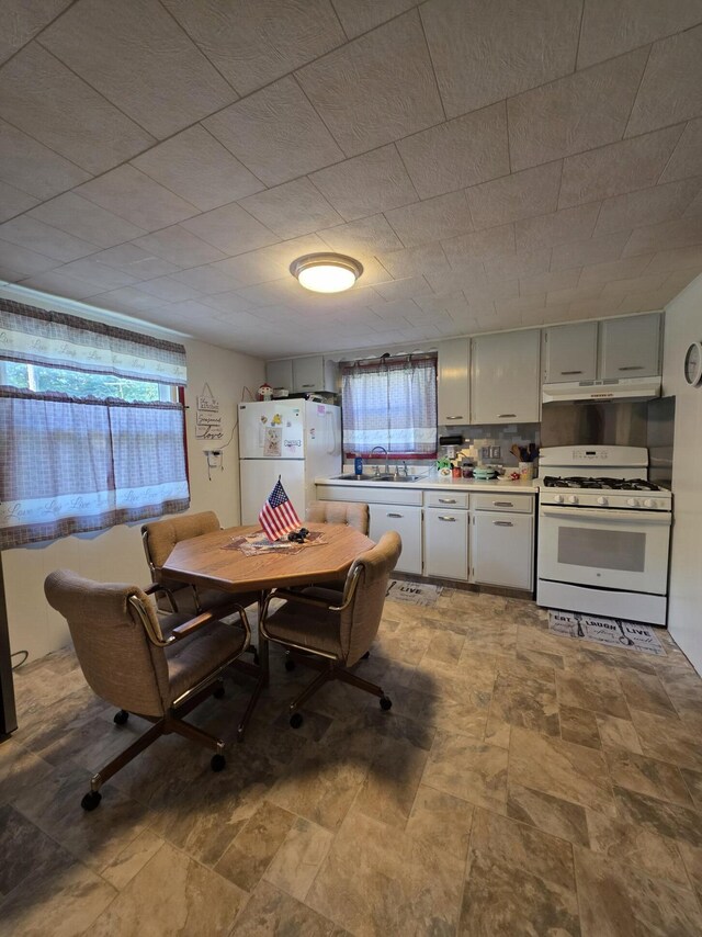 9507 Monroe Rd, Saint Helen, MI 48656 - photo 18