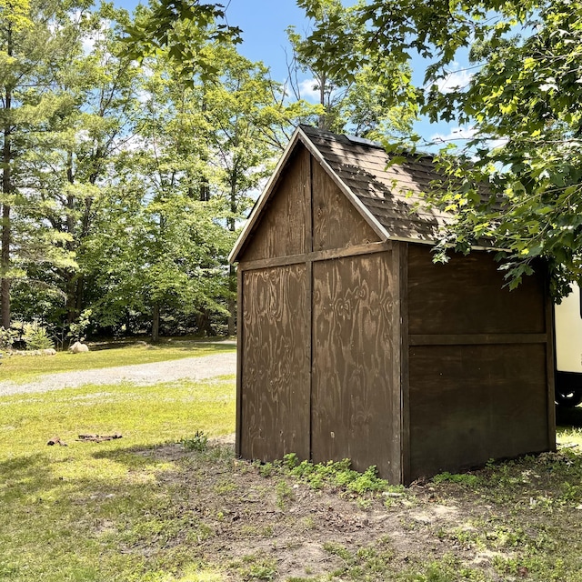 10279 N Sherman Rd, Frederic, MI 49733 - view of shed