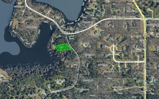 3 Holly Ln, Gaylord, MI 49735