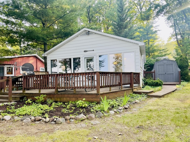 2744 W Higgins Lake Dr, Roscommon, MI 48653 - photo 22