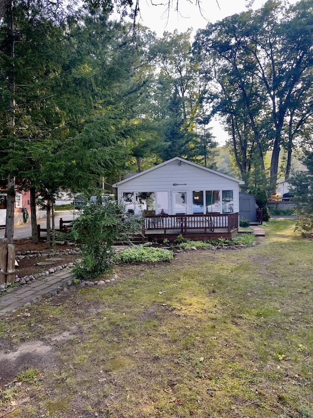 2744 W Higgins Lake Dr, Roscommon, MI 48653 - photo 30