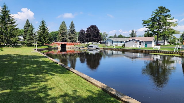 428 Iroquois Ave, Prudenville, MI 48651 - photo 2