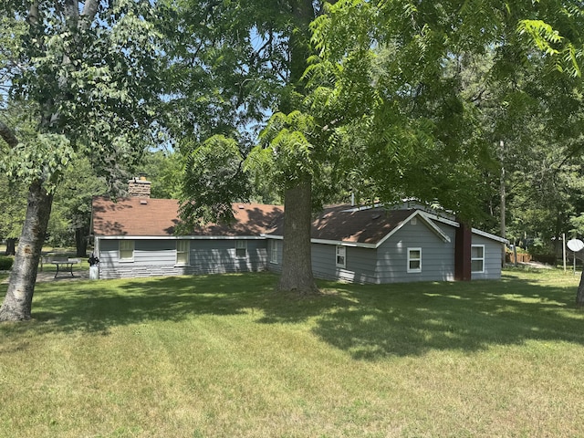 705 Nicolet Trl, Houghton Lake, MI 48629 - photo 3