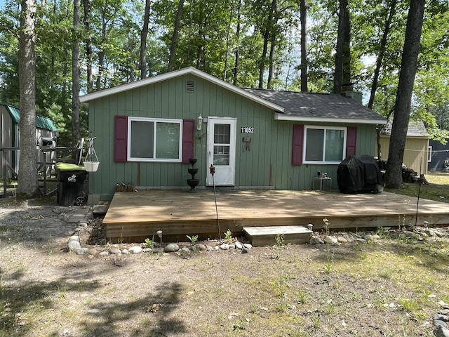 11052 W Higgins Lake Dr, Roscommon, MI 48653 - photo 1
