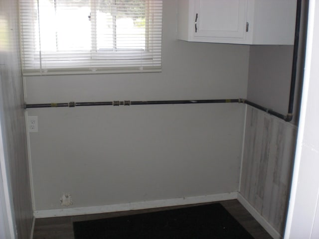 557 Davis St, Lake, MI 48632 - empty room featuring baseboards