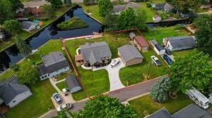 116 Miami Dr, Houghton Lake, MI 48629 - photo 8