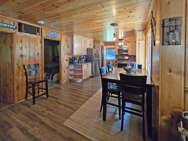 1268 E Heart Lake Dr, Gaylord, MI 49735 - photo 7