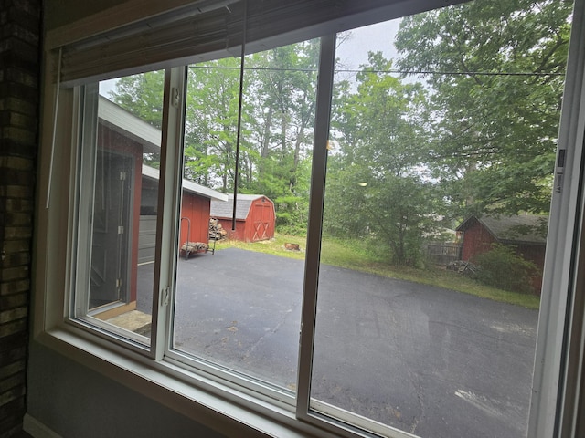 1300 Geesey Ave, Mio, MI 48647 - view of doorway