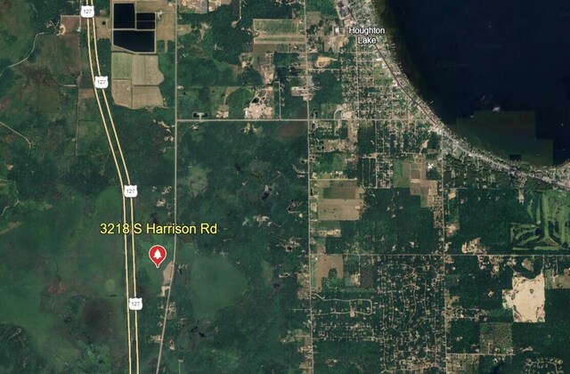 3218 S Harrison Rd, Houghton Lake, MI 48629 - photo 10