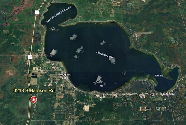 3218 S Harrison Rd, Houghton Lake, MI 48629 - photo 11