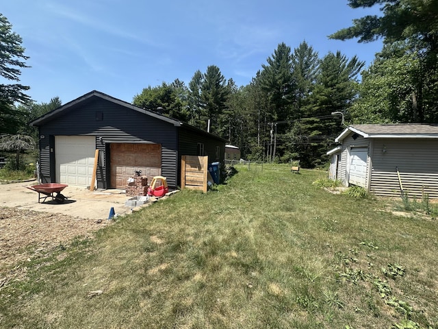 335 E Shadow Lake Rd, Prudenville, MI 48651 - photo 4