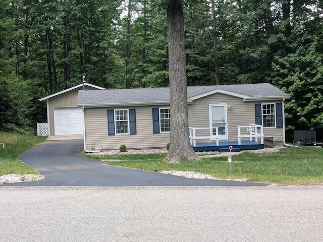 300 Kirkshire Ave, Roscommon, MI 48653 - photo 2