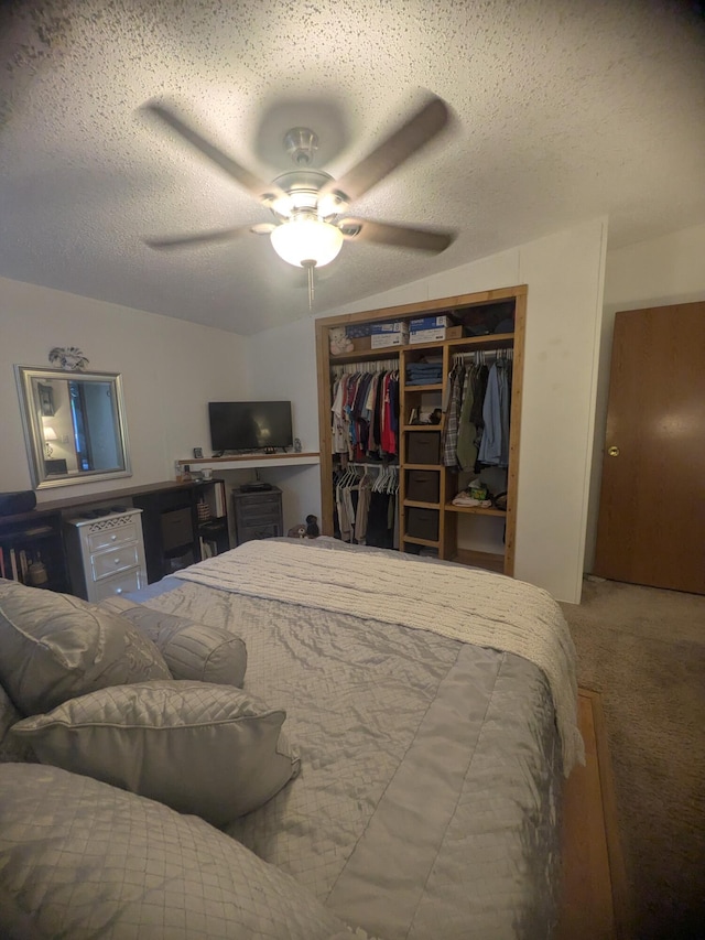 300 Kirkshire Ave, Roscommon, MI 48653 - photo 11
