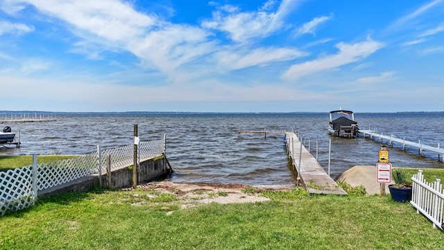 105 Mallard Ave, Houghton Lake, MI 48629 - photo 2