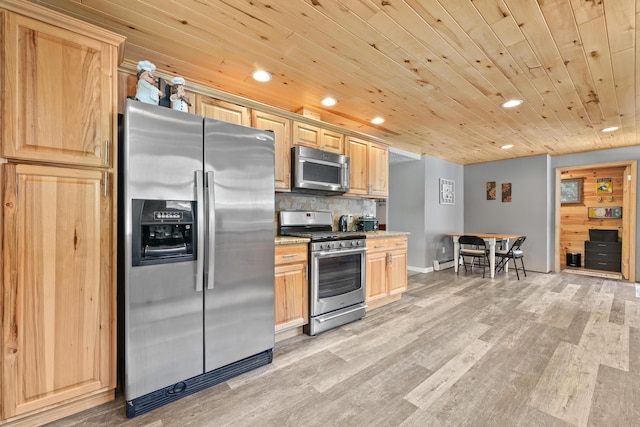 105 Mallard Ave, Houghton Lake, MI 48629 - photo 6