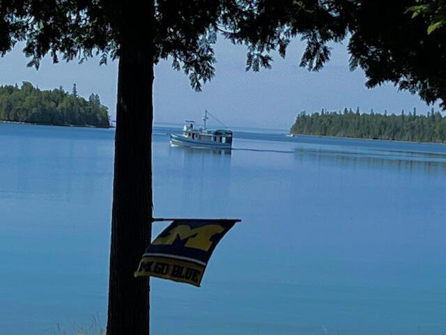 36533 S Parrish Point Rd, Drummond Island, MI 49726 - photo 59
