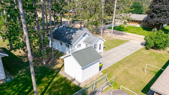 207 Lakeview Dr, Roscommon, MI 48653 - photo 27
