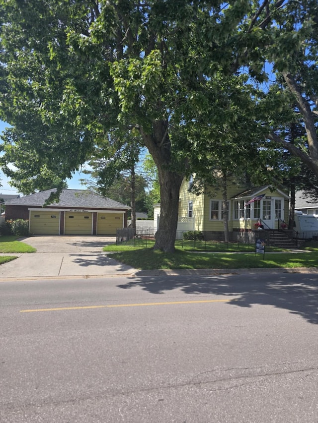 615 S First Ave, Alpena, MI 49707 - photo 2