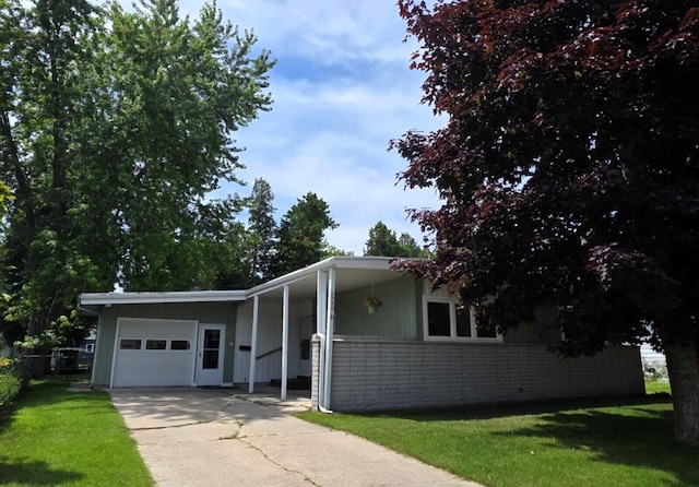 2338 Emmet St, Alpena, MI 49707 - photo 1