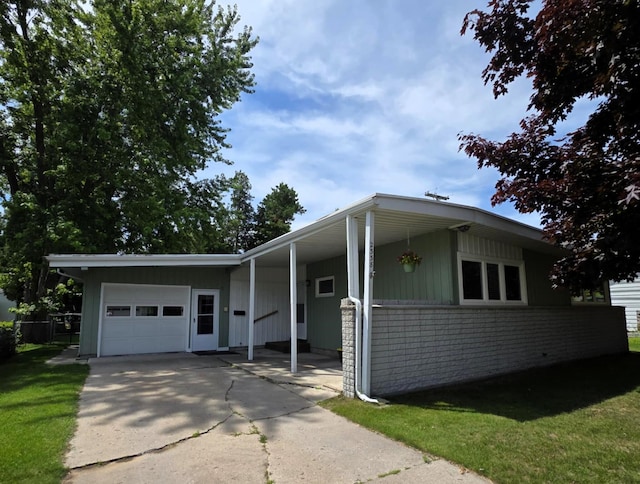 2338 Emmet St, Alpena, MI 49707 - photo 2