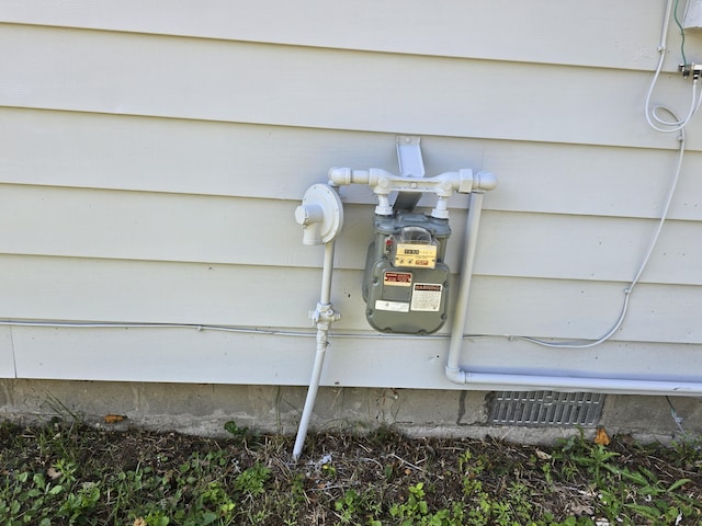 405 Lynn St, Mio, MI 48647 - photo 44